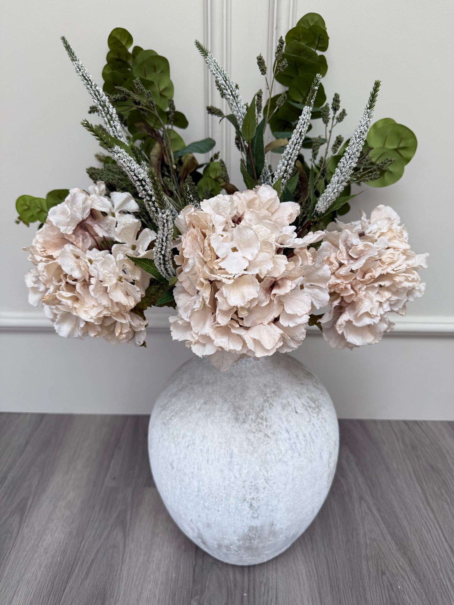 Autumn Oyster Hydrangea Bunch