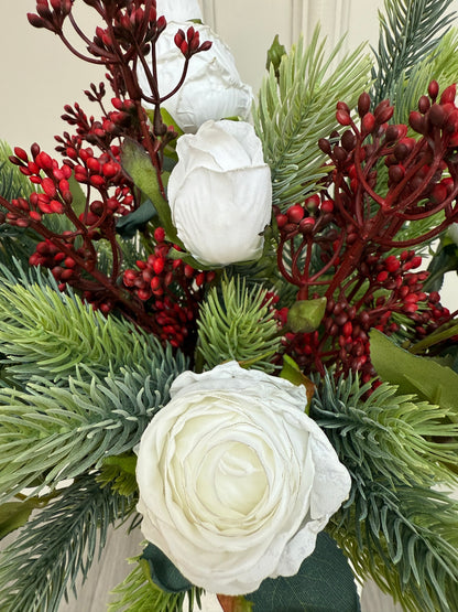 Festive White Rose Bunch
