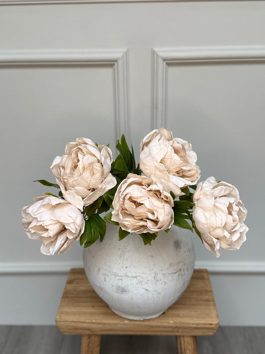 Faux Oyster Closed Peony Bunch