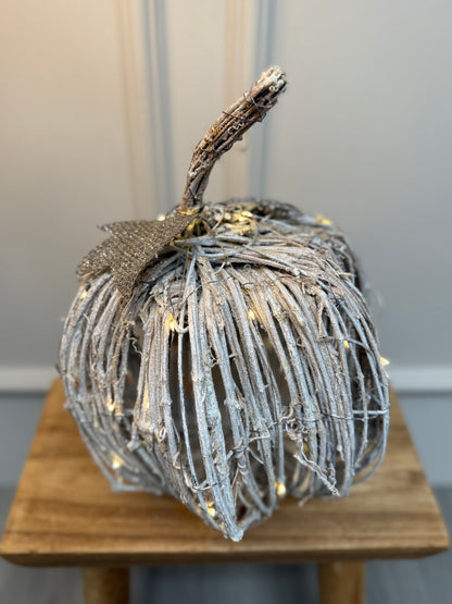 Light Up Rattan Pumpkin - Large
