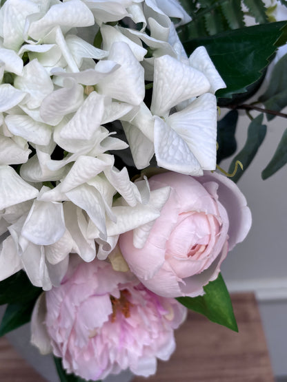 Summer Neutral Tones Bunch