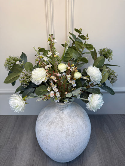 The Ivory Bunch: Ranunculus & Wax Flower